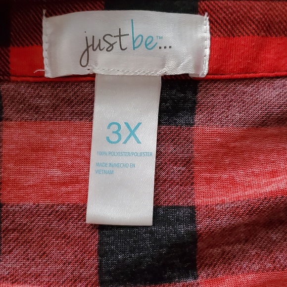 just be... Long Sleeve Button Up - Picture 4 of 4